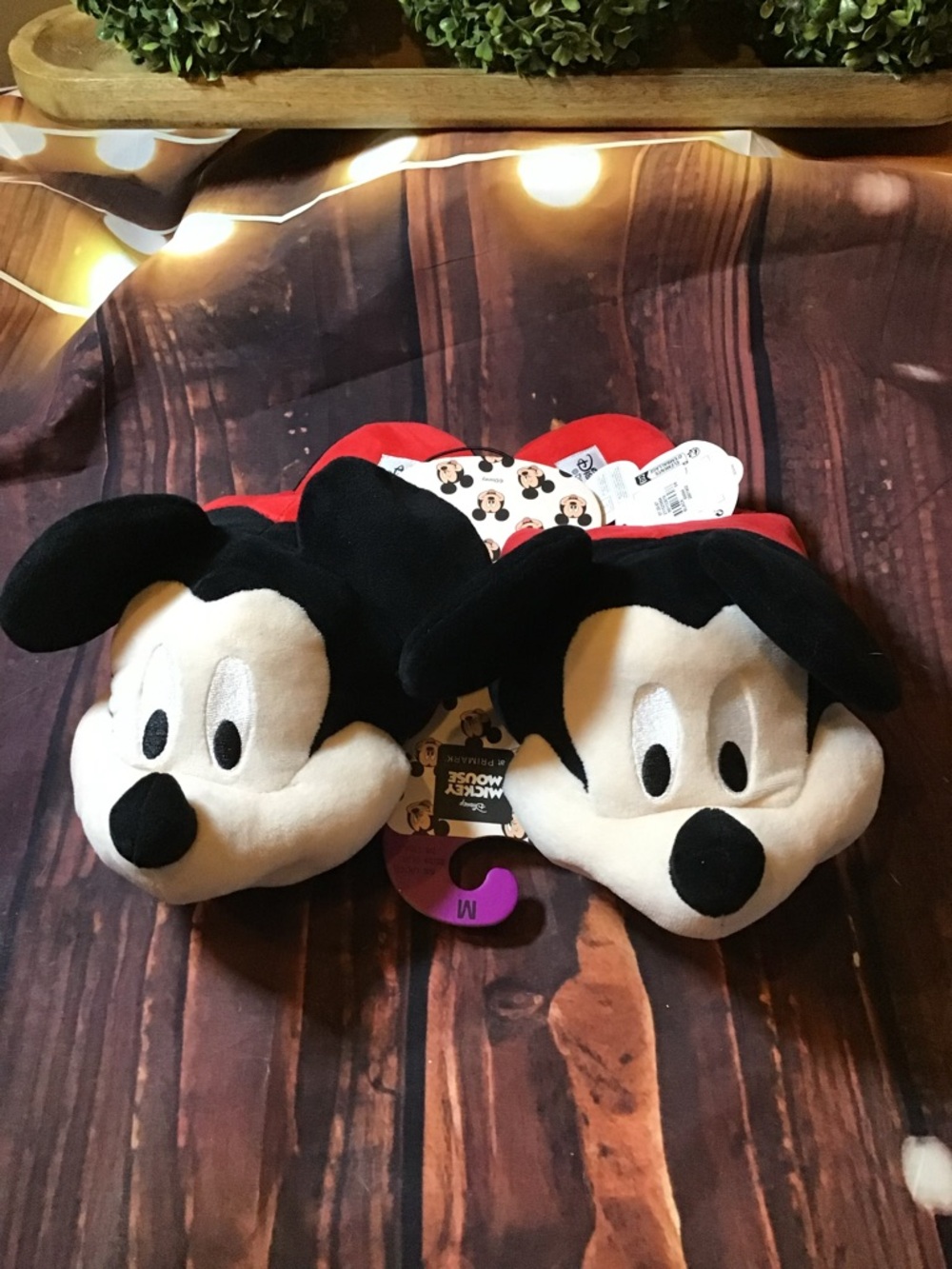 Disney Mickey Mouse plush woman slippers size medium 7/8-New